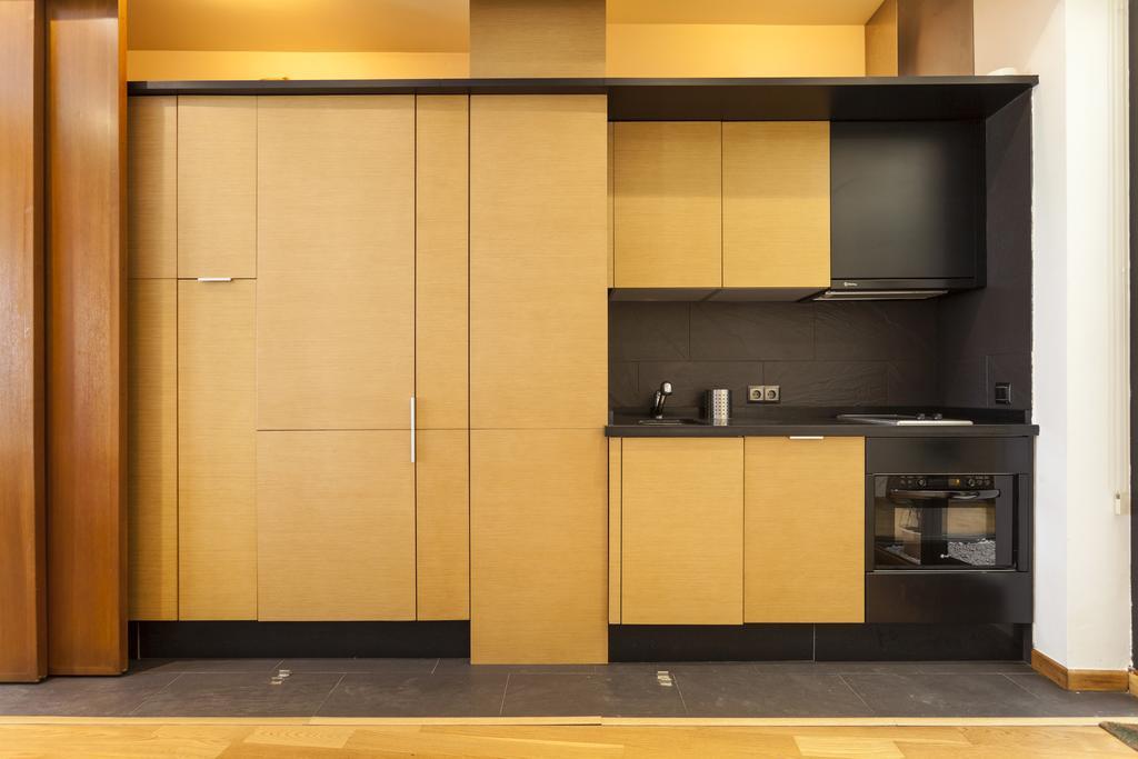 Artist'S Charming Design - Space Maison Apartments เซบีญา ภายนอก รูปภาพ
